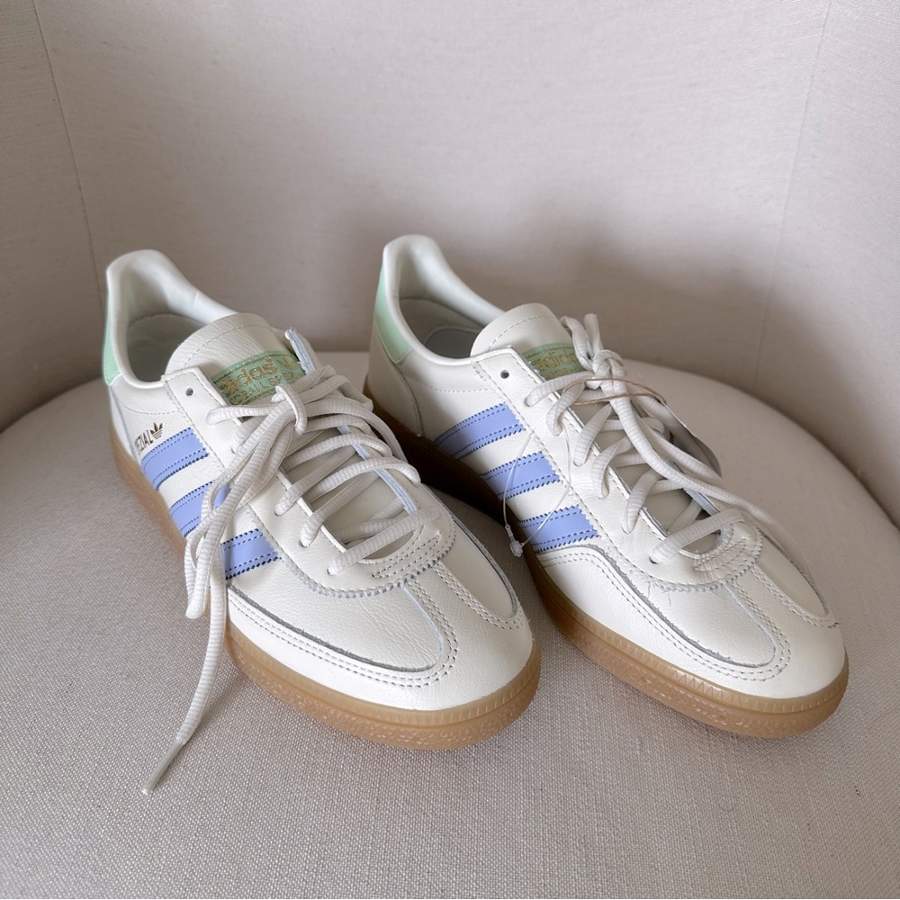 BNWT Adidas Handball Spezial Size 7.5M // Size 8.5/9W